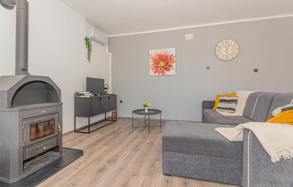 Iris Holiday Home Trbounje Ngoại thất bức ảnh